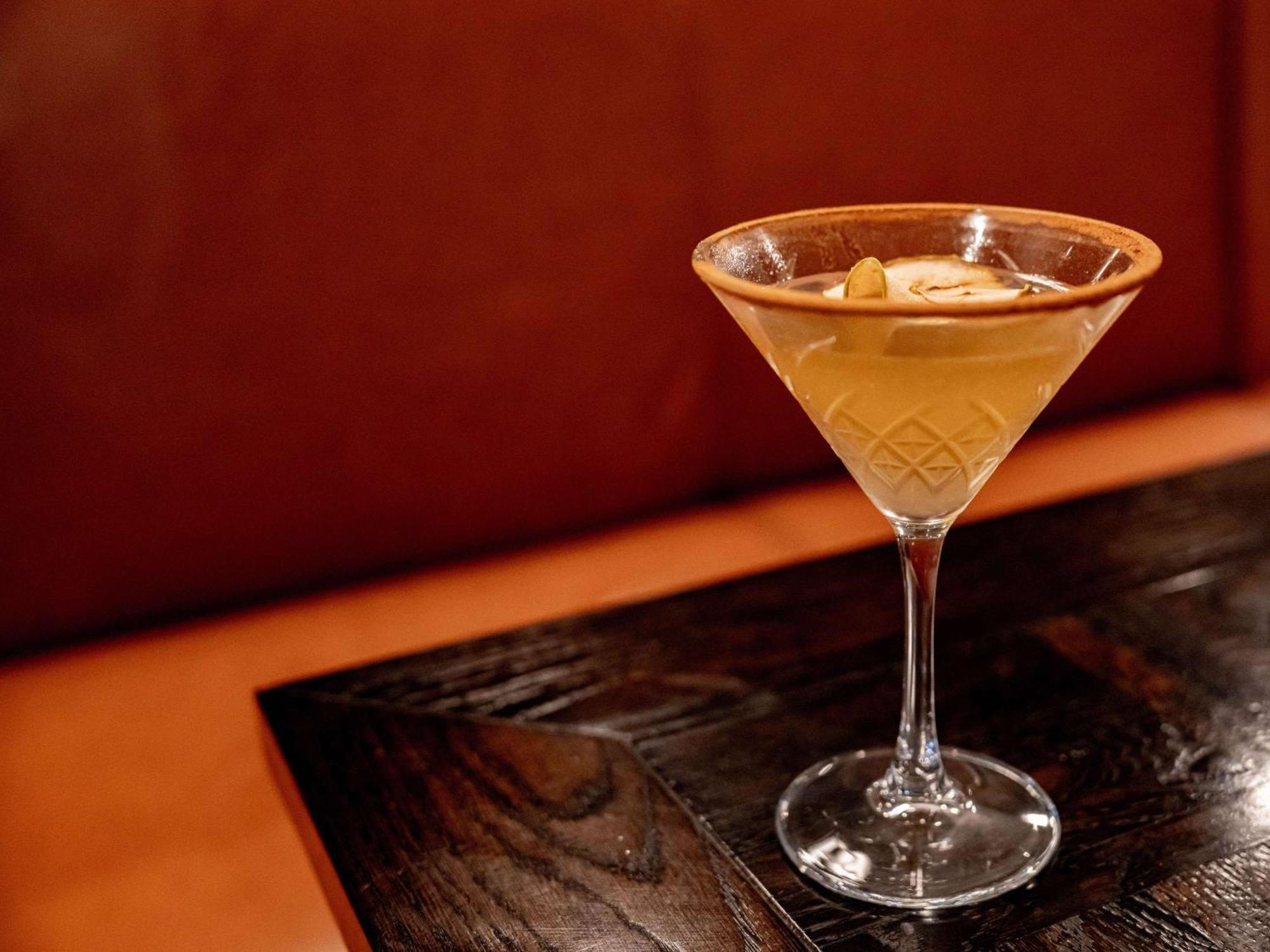 Hotel St Moritz Queenstown - Mgallery By Sofitel Exteriör bild A penicillin cocktail